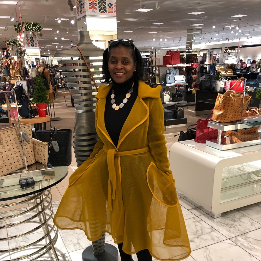 Meet your Posher, Tracy